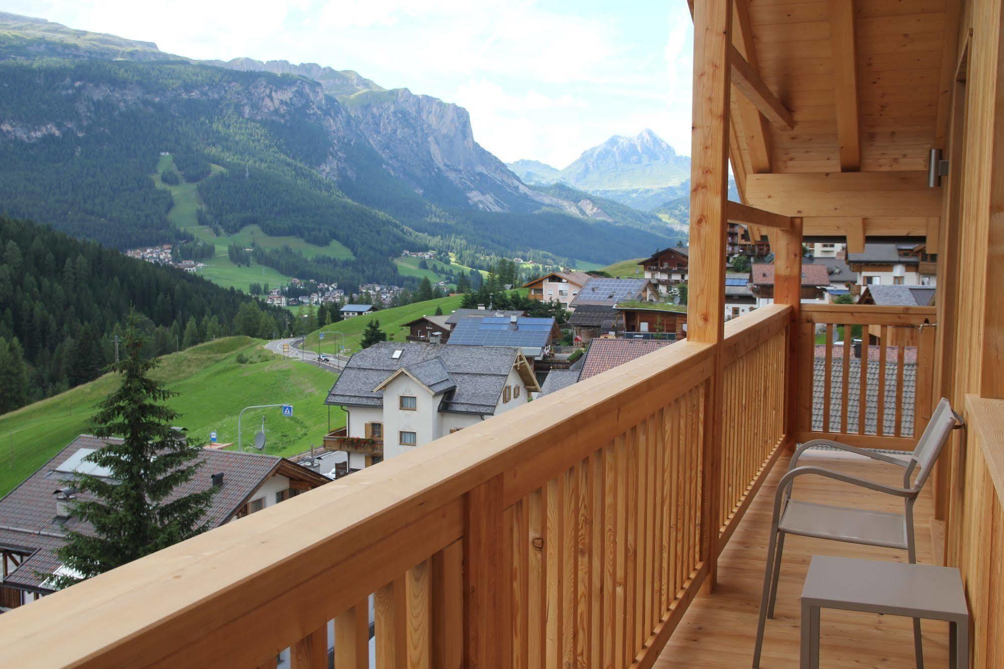 Hotel Ciasa De Lenz San Cassiano  Zewnętrze zdjęcie